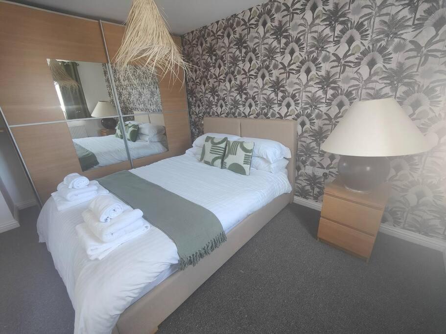 Shoreline Seaside Holiday Home Aberavon Beach Port Talbot Εξωτερικό φωτογραφία